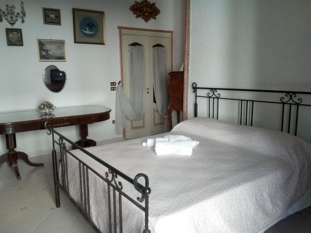 Gran Relais De Charme A.Rosbenmar Bed and Breakfast Napels Buitenkant foto